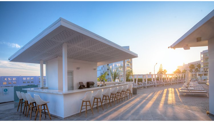 The Blue Ivy Hotel and Suites - NR, Кипр